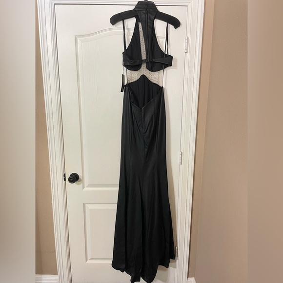 LA FEMME Black Vegan Leather Metal Chain Dress - Picture 5 of 13